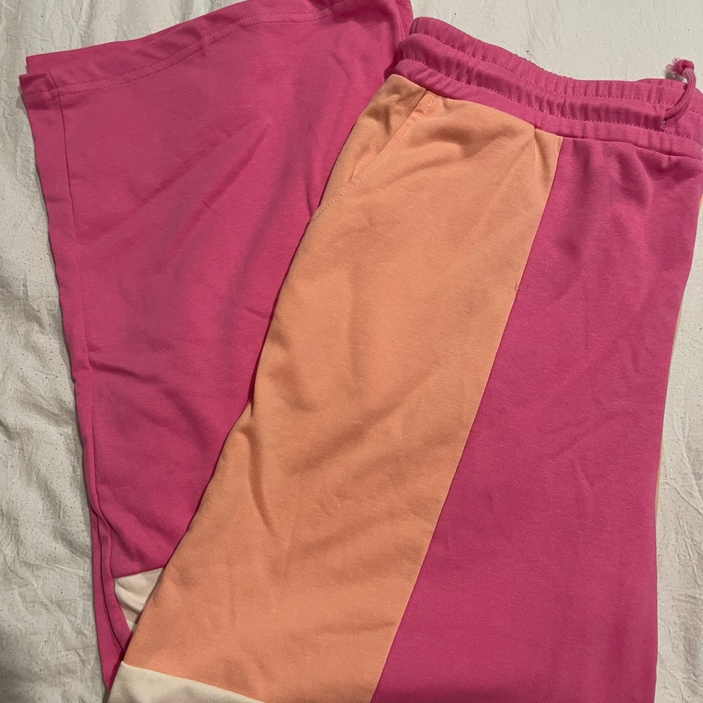 Adorable Colorblock Matching Set - Picture 4 of 5